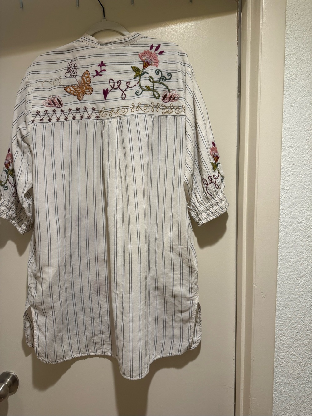 Johnny Was Cream Striped Asymmetrical Embroidered Tunic Dress - Picture 2 of 5